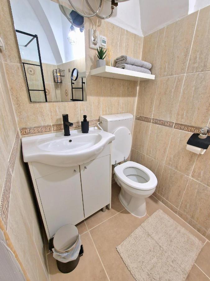 Ultra Central Medieval Apartment Cluj-Napoca Luaran gambar