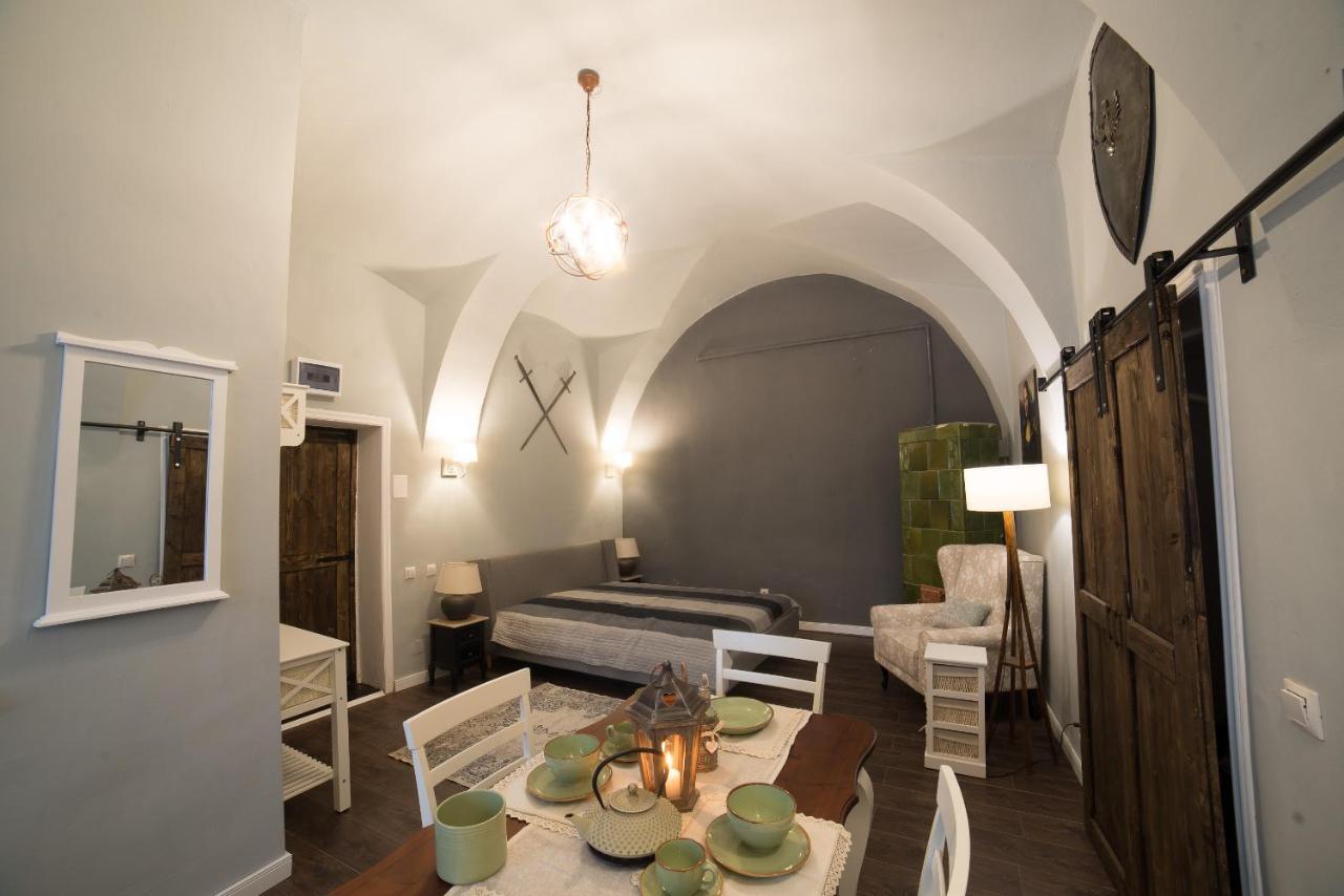 Ultra Central Medieval Apartment Cluj-Napoca Luaran gambar
